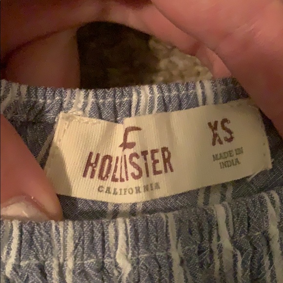 Hollister cropped off the shoulder striped shirt - Picture 2 of 3